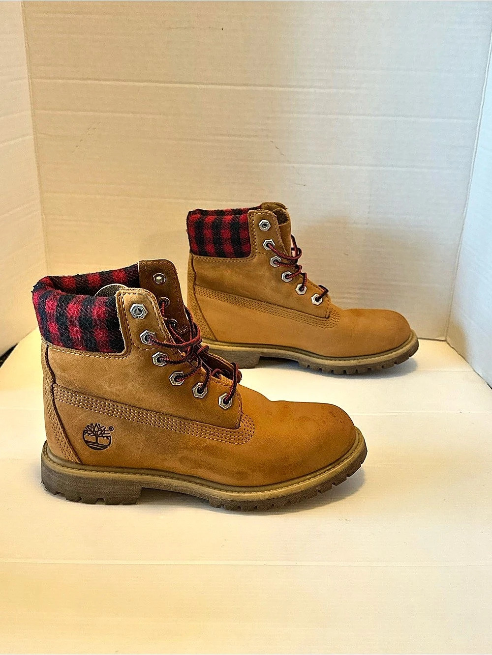 Timberland Premium 6-Inch Waterproof Boot with Plaid Collar Women’s Brown Plaid
